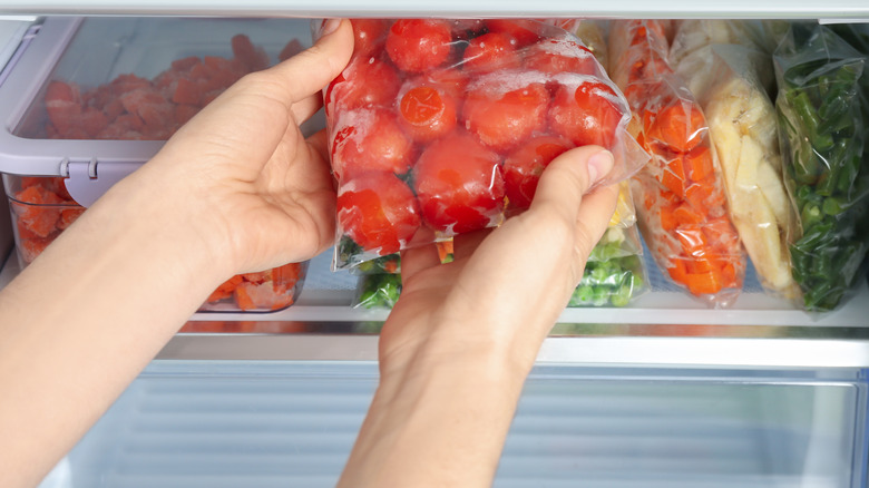 tomatoes in the fridge