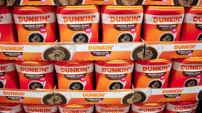 Dunkin original blend coffee tubs