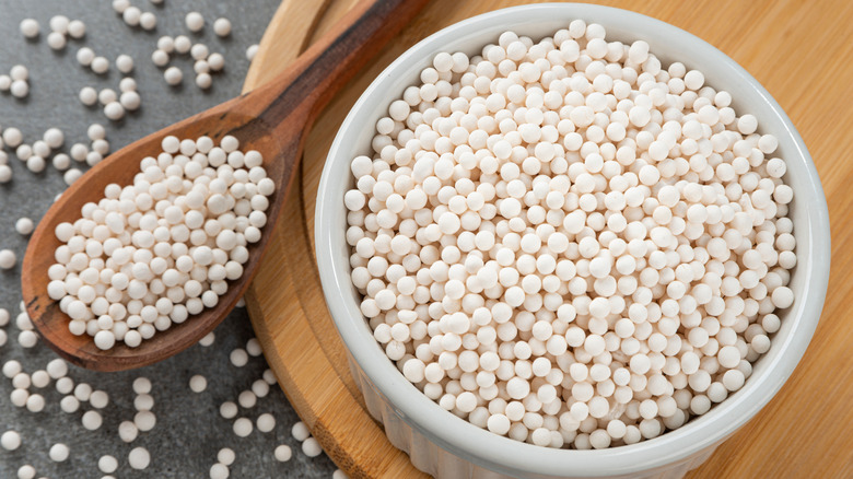 uncooked tapioca pearls in bowl