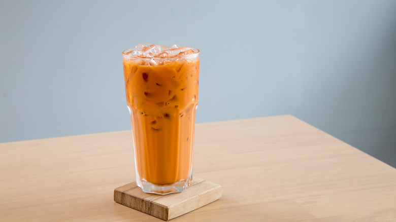 glass of thai iced tea