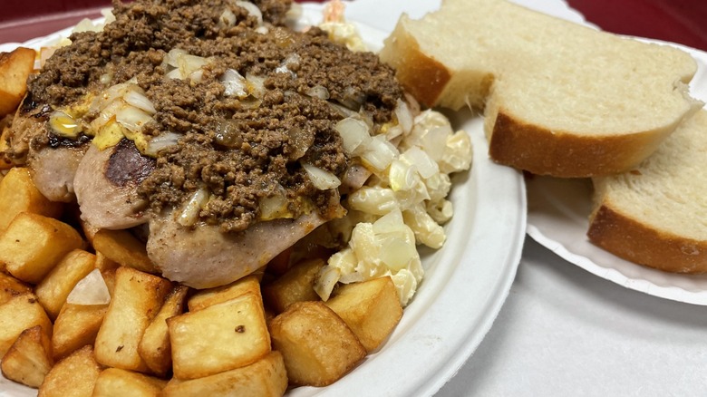 White hot garbage plate