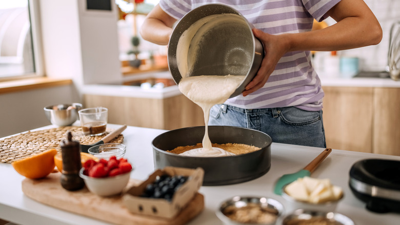 do you put water in the pan when baking a turkey