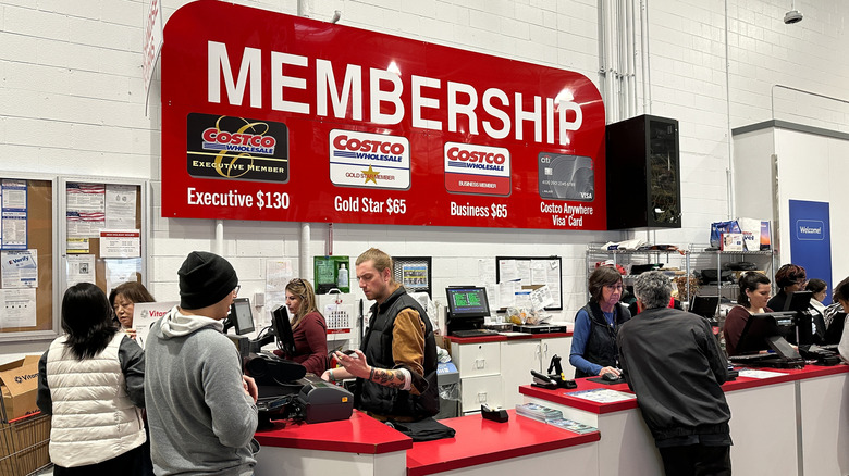 Costco membership desk