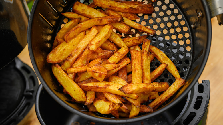 Fries in an air fryer