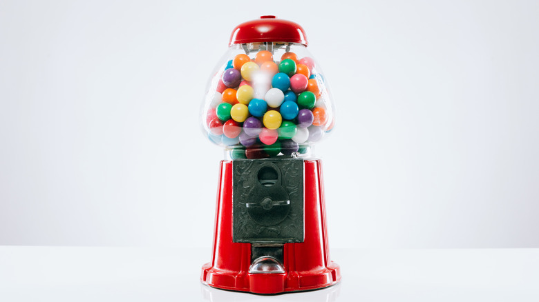 Bubble gum dispenser