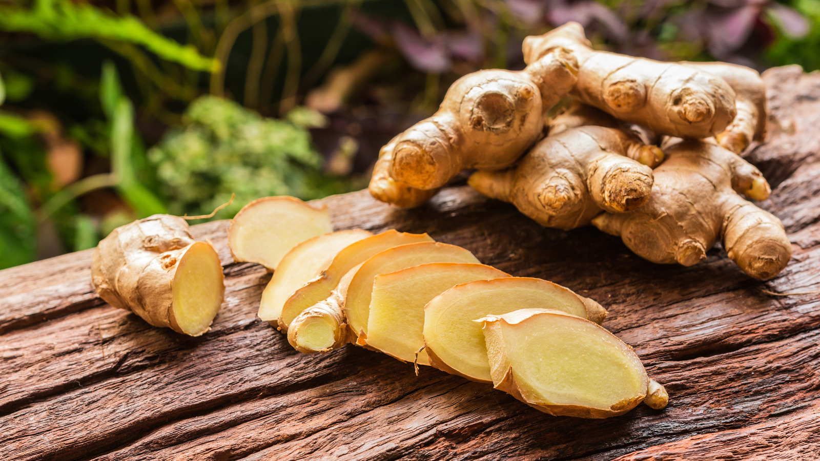 The Scientific Reason Some Fresh Ginger Is Blue