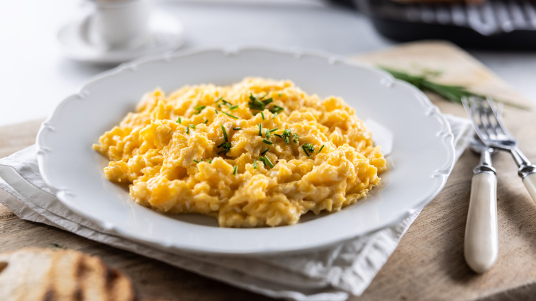 Plated scrambled eggs