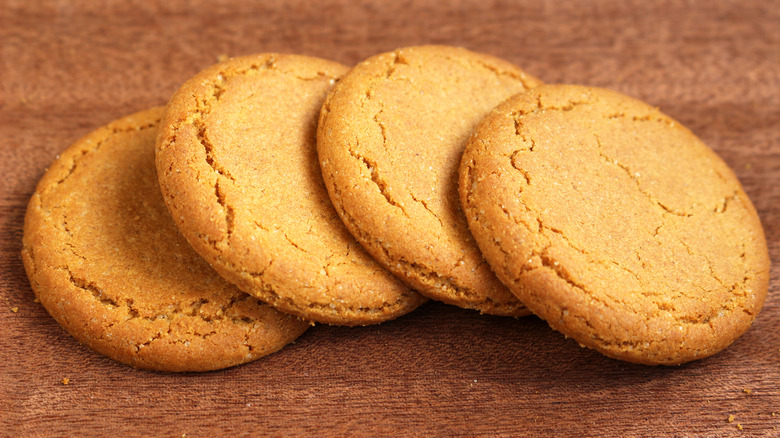 Ginger snap cookies