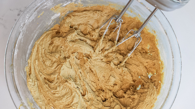 molasses gingersnap batter