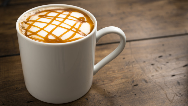 Butterscotch latte in a mug