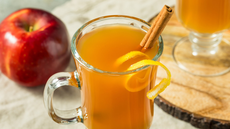 Apple hot toddy