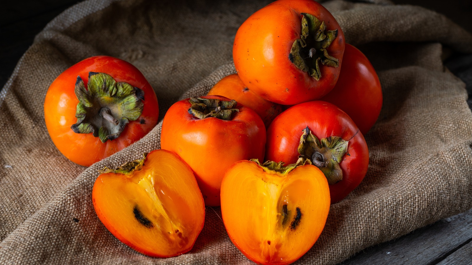 The Simple Distinction Between Persimmons And Sharon Fruit
