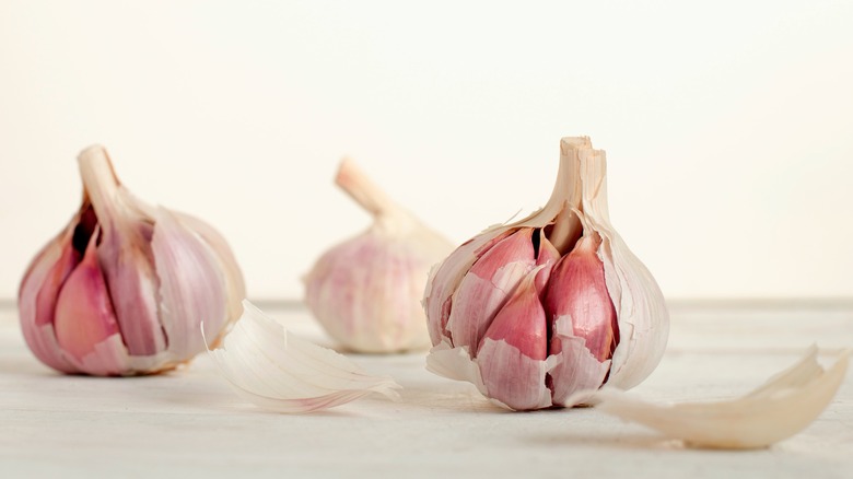 Garlic cloves