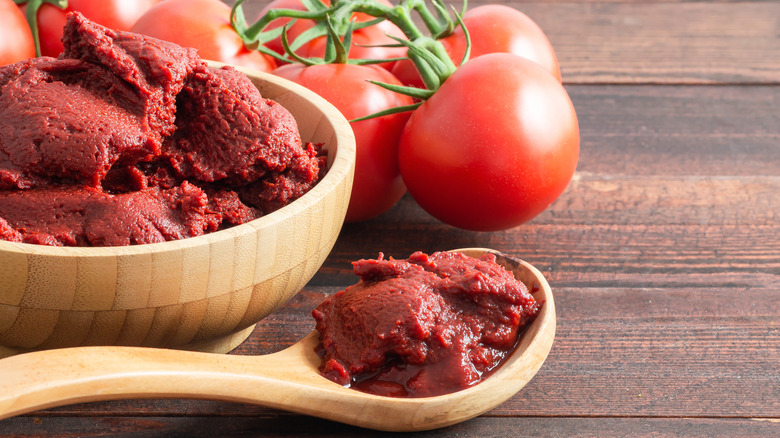 Tomato paste 