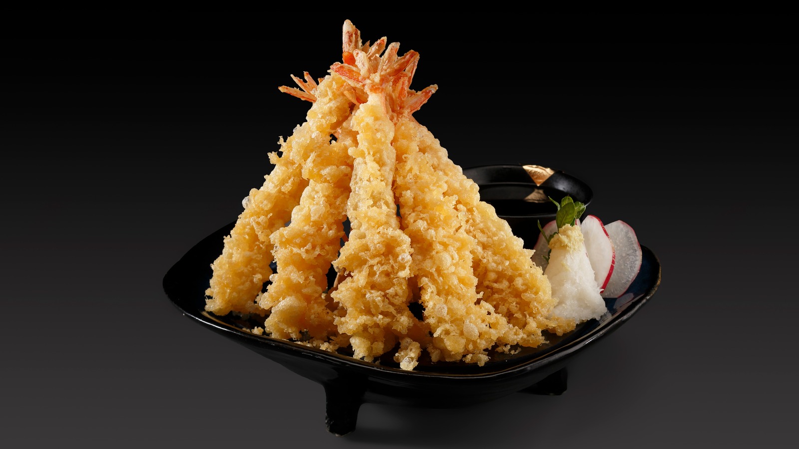 the-simple-way-to-straighten-shrimp-when-making-tempura