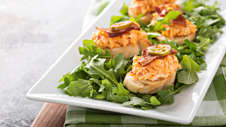 pimento cheese bruschetta with bacon