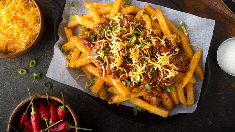 Classic chili cheese fries