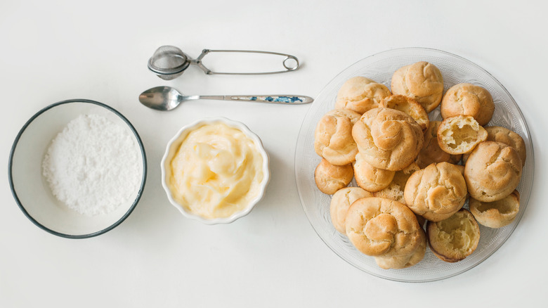 Pâte à choux ingredients and results