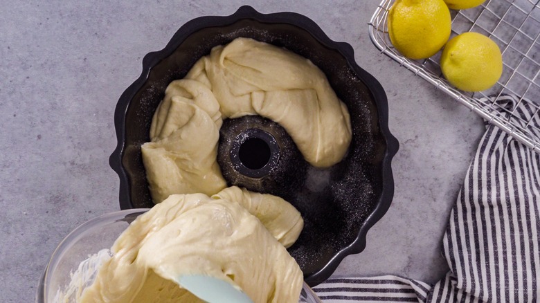 Bundt tin with batter