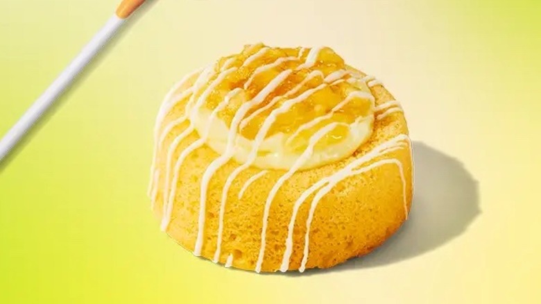 Starbucks pineapple cloud cake