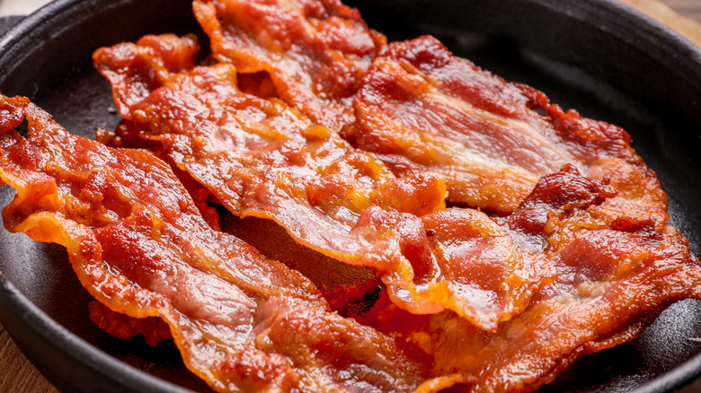 close up of crispy bacon