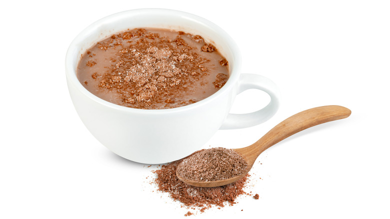 Instant hot cocoa mix