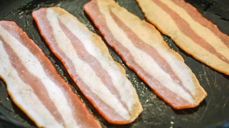 Raw turkey bacon 