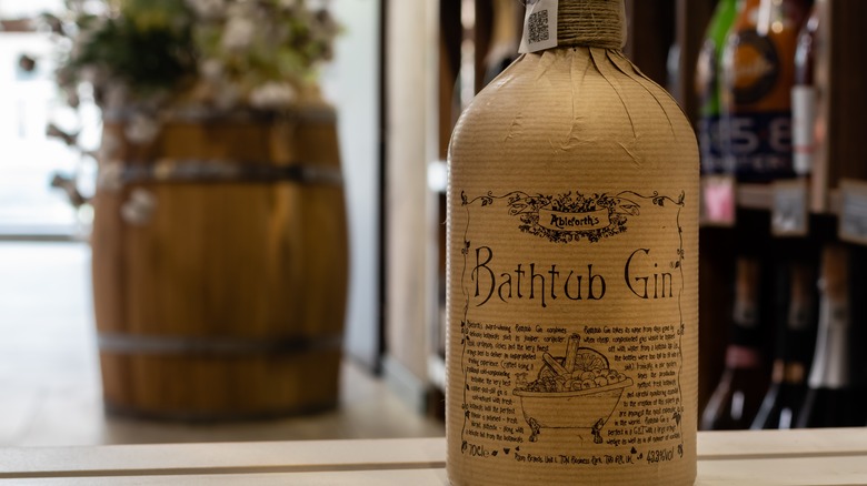 label of bathtub gin product