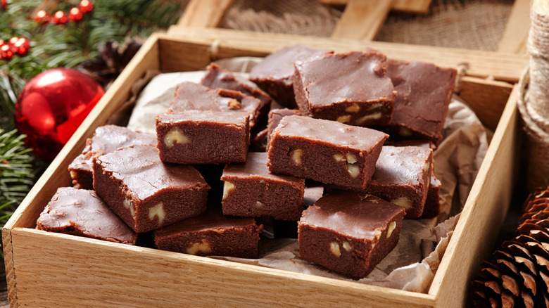 Chocolate walut fudge in a wooden box