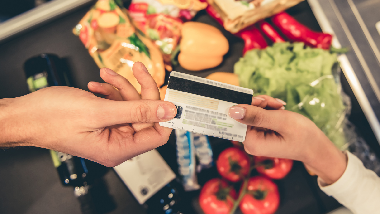 Оплата еда. Касса. Supermarket Cash Desk. Еда с собой на кассе. At the Cash Desk.