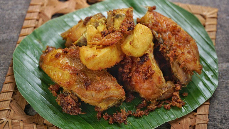 plate of Indonesian fried chicken