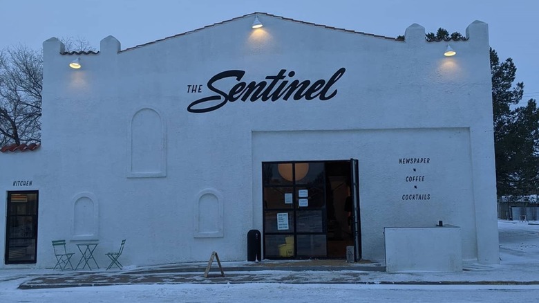 The Sentinel newspaper cafe in Texas