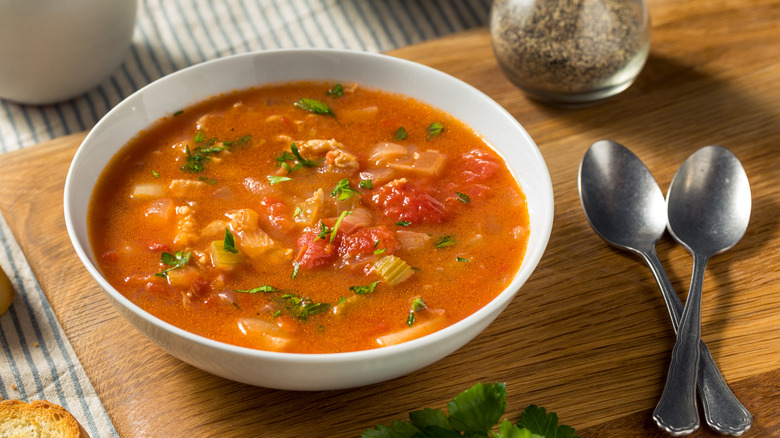 Manhattan clam chowder