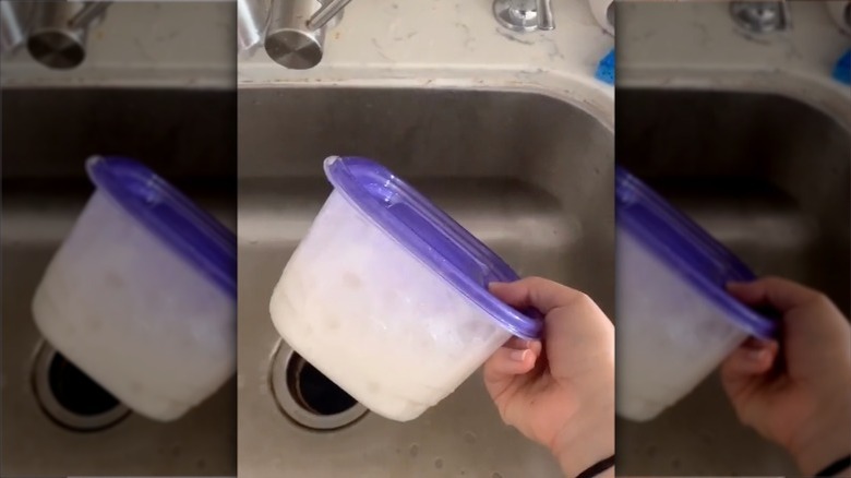 cleaning stained tupperware dish