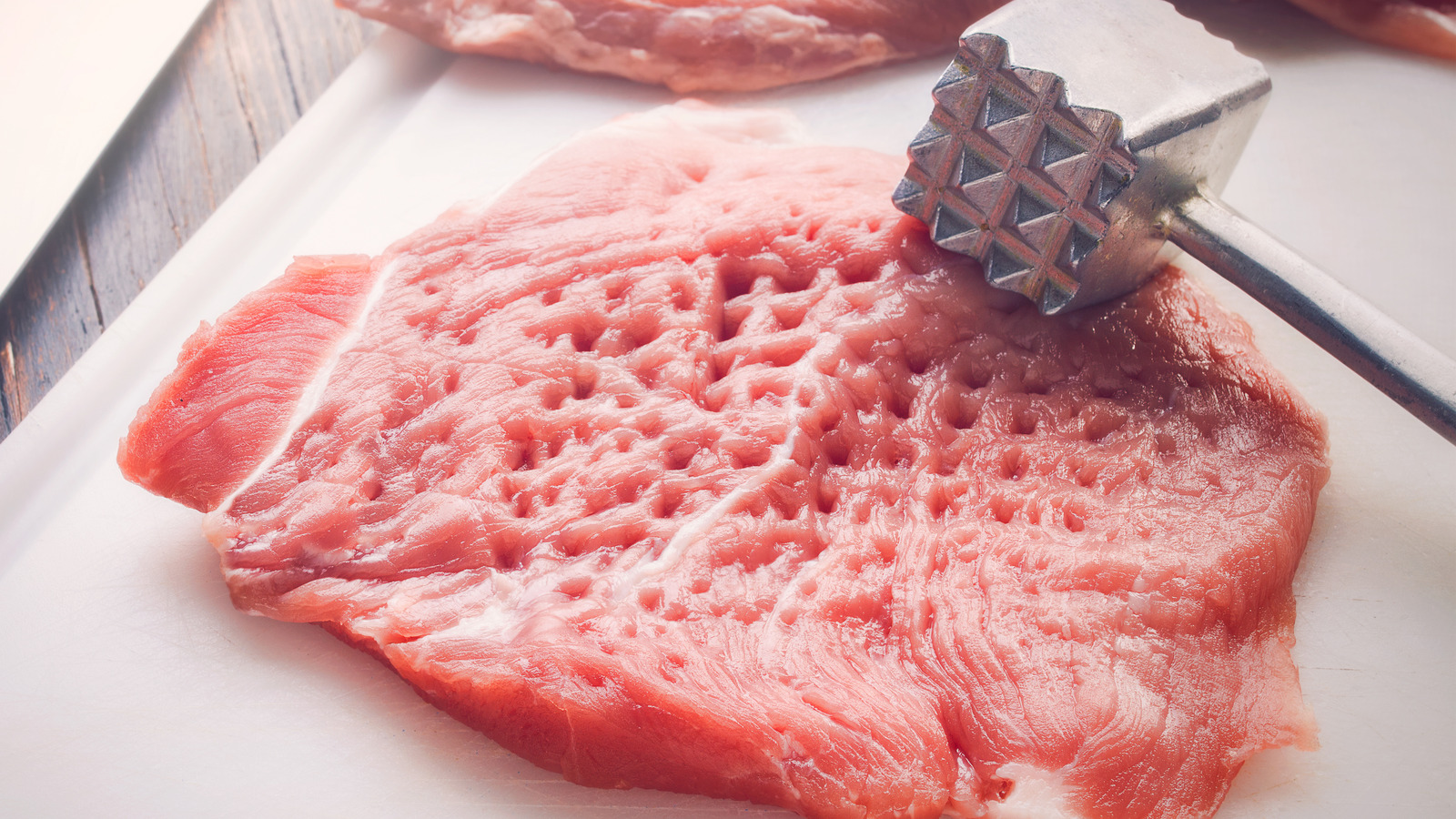 How to Use a Meat Tenderizer & The Different Types