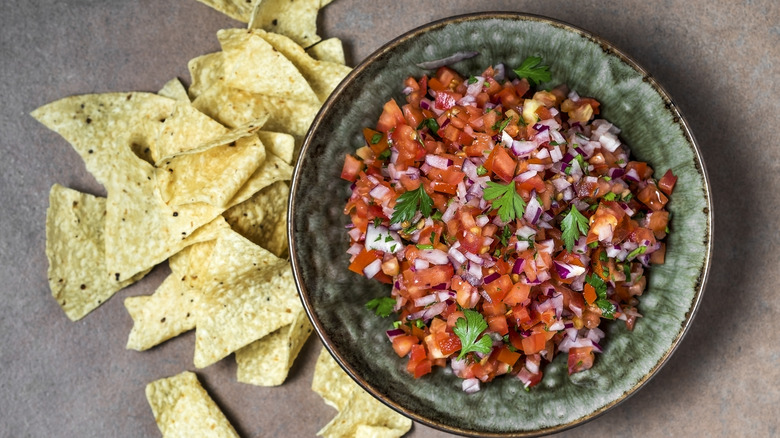 Chips and salsa