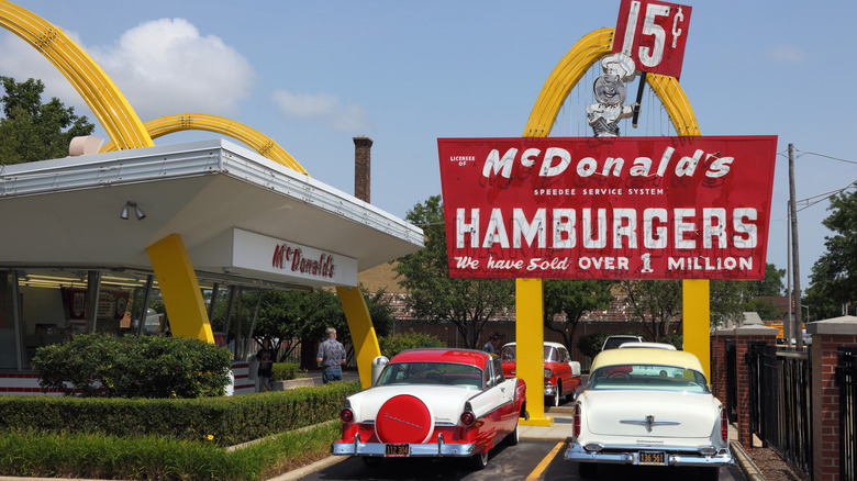 old style McDonald's with old cars