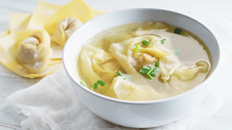 Wonton soup in a bowl 