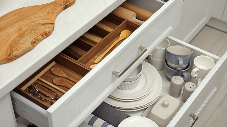 kitchen cabinet storage