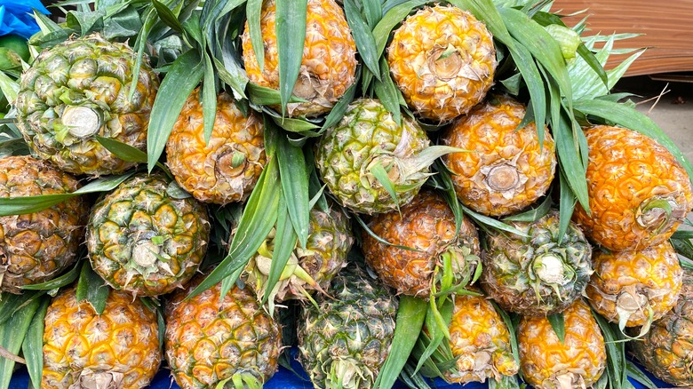 pineapple stacked on top of one another