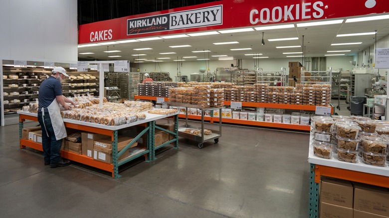 costco bakery items at store