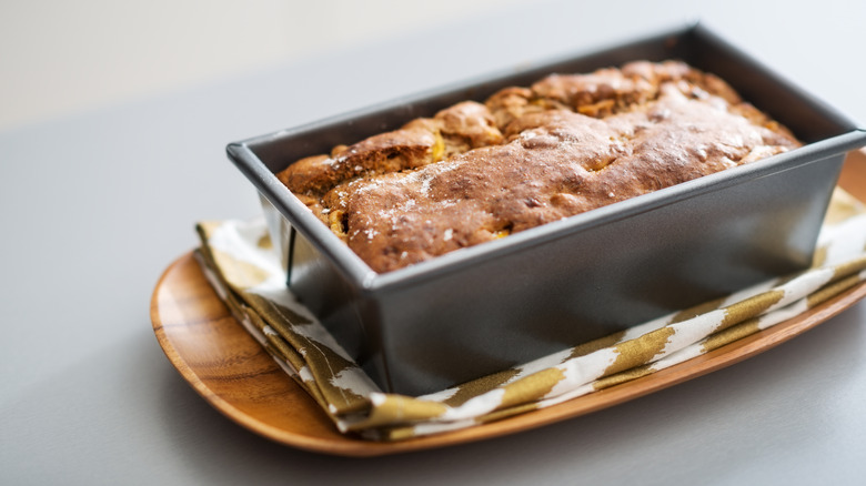 bread pan loaf on wooden dish