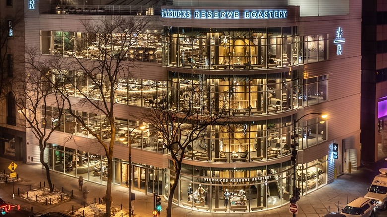 Aerial view of Starbucks Reserve Roastery Chicago