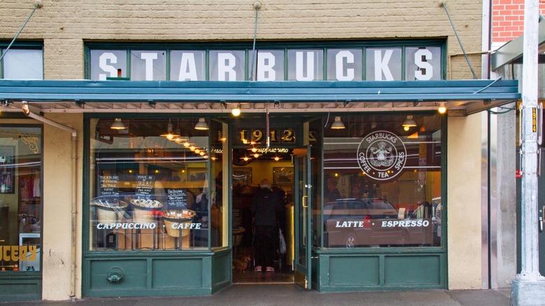 Storefront of 1912 Pike Place Starbucks