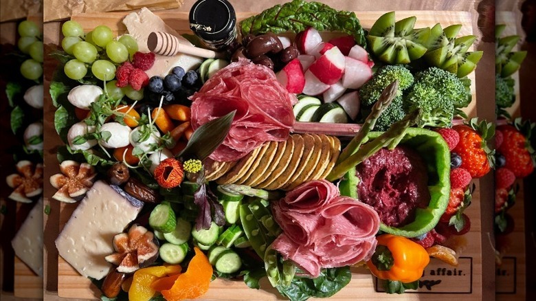 Charcuterie board with vegetables