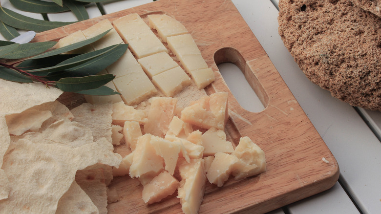 flatbread with herbs and cheese