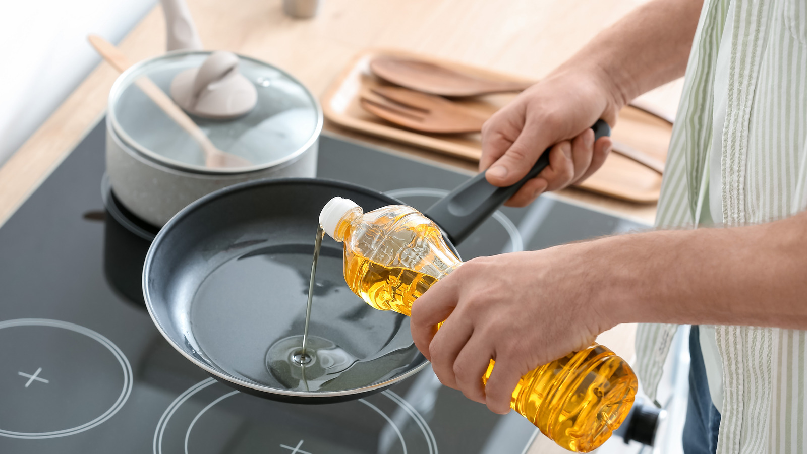 which is better corn oil or canola oil