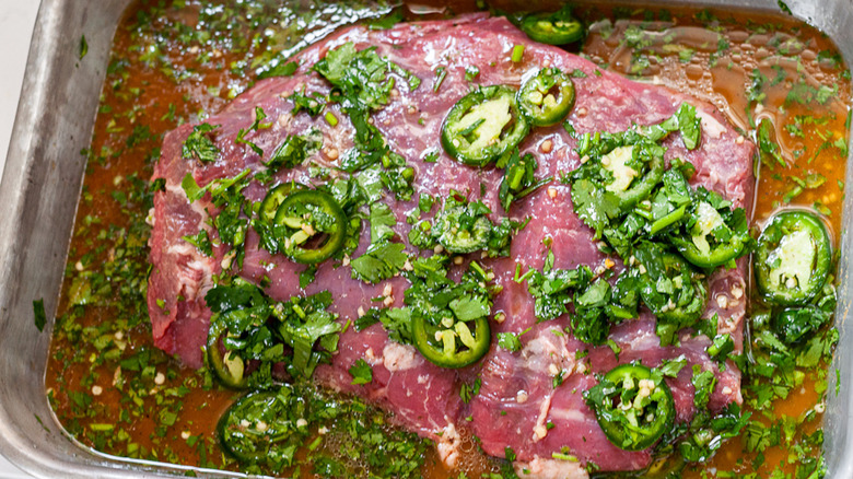 carne asada marinating