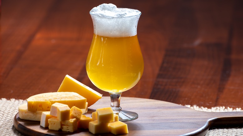 cheese beer garnish