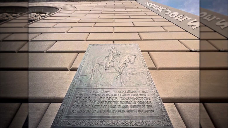 Commemorative plaque on Trader Joe's Brooklyn building